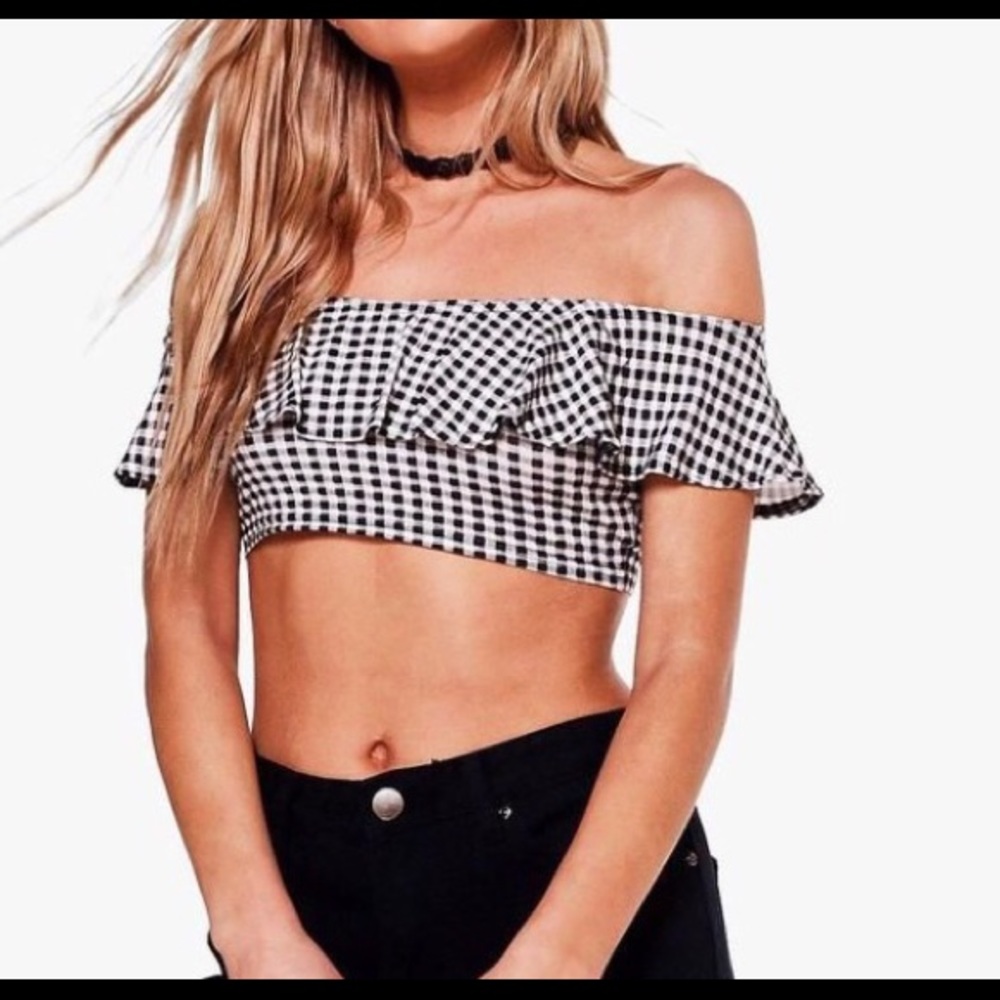 Cute Gingham Crop Flutter Top - Picture 5 of 5